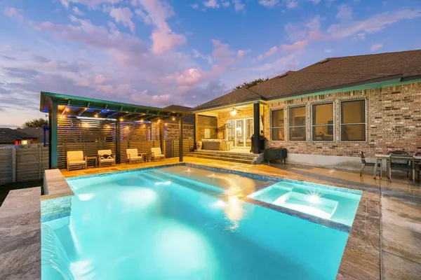 Property Slideshow image 3 of 40 | 1189 hammock gln, New Braunfels, TX, 78132