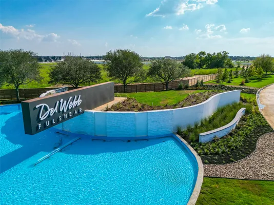 Property Slideshow image 3 of 8 | 31731 regal dr, Fulshear, TX, 77441