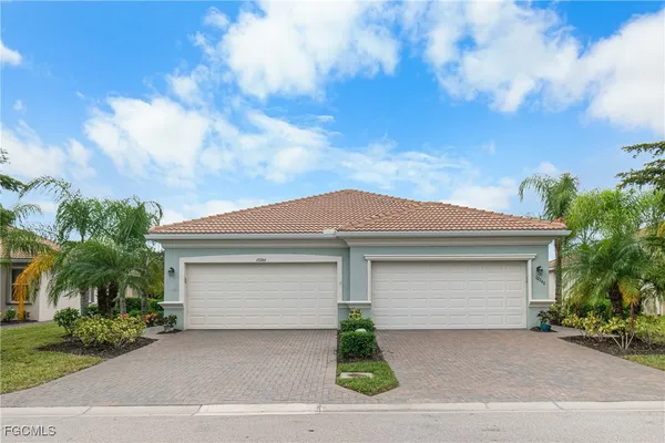 Property Slideshow image 3 of 45 | 10244 prato dr, Fort Myers, FL, 33913