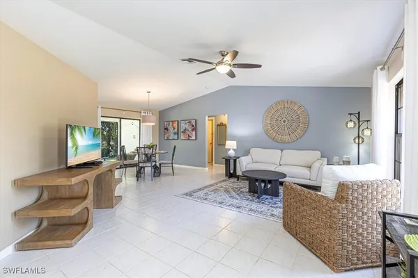 Property Slideshow image 3 of 21 | 124 versailles cir, Naples, FL, 34112