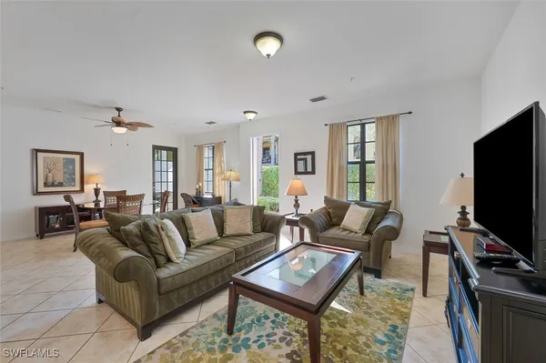 Property Slideshow image 2 of 22 | 8945 malibu st 204, Naples, FL, 34113