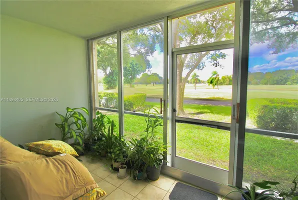 Property Slideshow image 3 of 27 | 1200 sw 125th ave 105l, Pembroke Pines, FL, 33027
