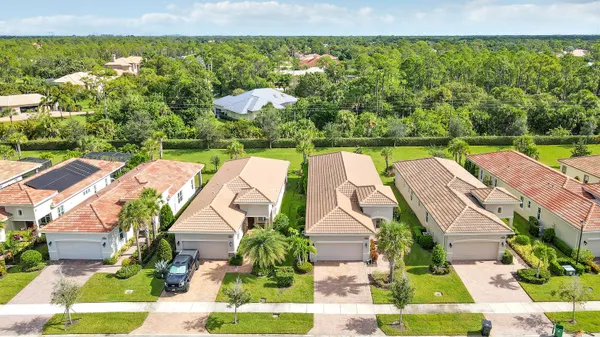 Property Slideshow image 2 of 73 | 11281 sw visconti way, Port St Lucie, FL, 34986