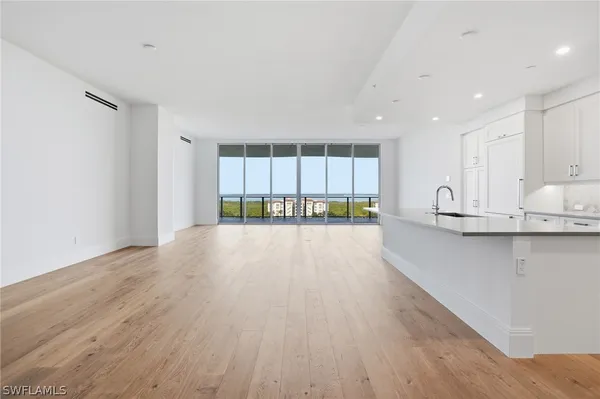 Property Slideshow image 2 of 48 | 4810 pelican colony 1004, Bonita Springs, FL, 34134