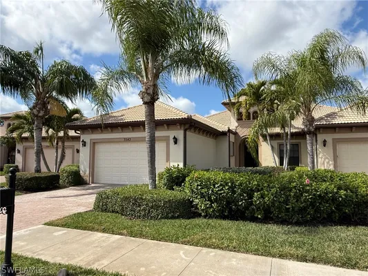 Property Slideshow image 2 of 31 | 7543 moorgate point way, Naples, FL, 34113