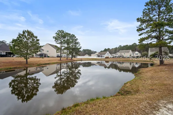 Property Slideshow image 3 of 28 | 112 lakeway dr, Bluffton, SC, 29910