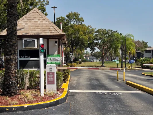 Property Slideshow image 3 of 31 | 9842 s belfort cir 214a4, Tamarac, FL, 33321