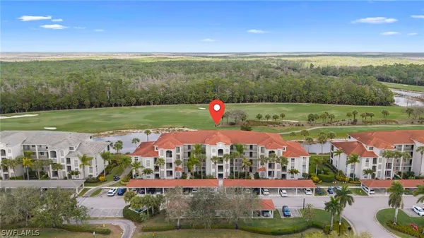 Property Slideshow image 2 of 48 | 10337 heritage bay blvd 1843, Naples, FL, 34120