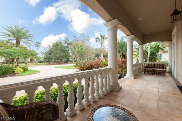Property Slideshow image 3 of 49 | 3821 river point dr, Fort Myers, FL, 33905