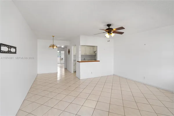 Property Slideshow image 3 of 42 | 237 camden j 237, West Palm Beach, FL, 33417