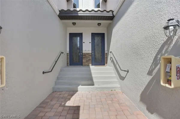 Property Slideshow image 2 of 47 | 9484 casoria ct 202, Naples, FL, 34113