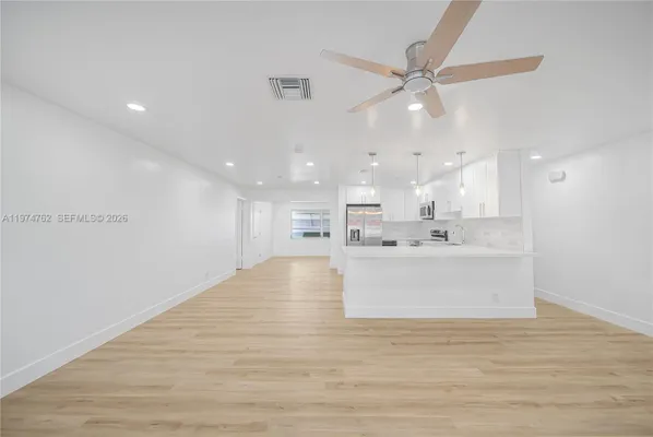 Property Slideshow image 3 of 46 | 2106 alfred dr, Boynton Beach, FL, 33426