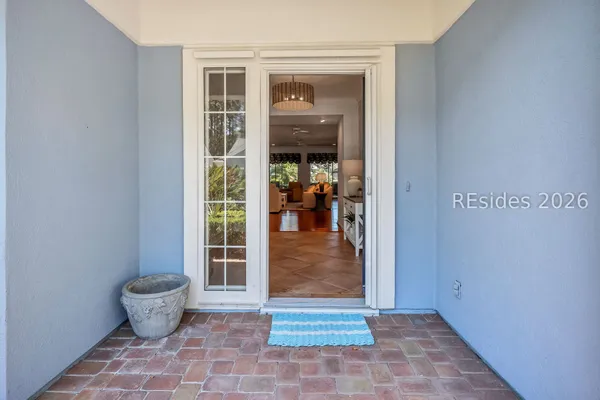 Property Slideshow image 3 of 43 | 25 columbus cir, Bluffton, SC, 29909