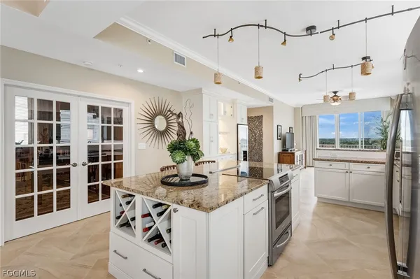 Property Slideshow image 3 of 47 | 14220 royal harbour ct 712, Fort Myers, FL, 33908