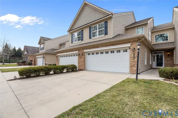 Property Slideshow image 3 of 47 | 826 fair port cir, Glen Allen, VA, 23060