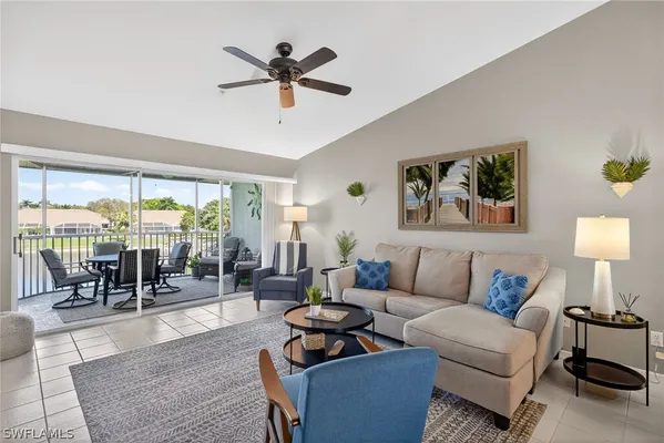 Property Slideshow image 2 of 34 | 9009 michael cir 4, Naples, FL, 34113