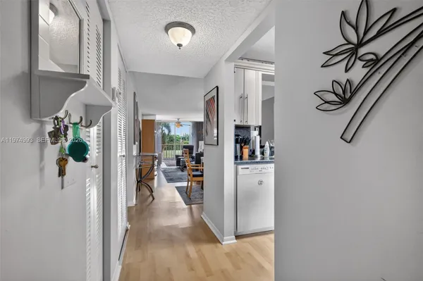 Property Slideshow image 3 of 97 | 7145 huntington ln 205, Delray Beach, FL, 33446