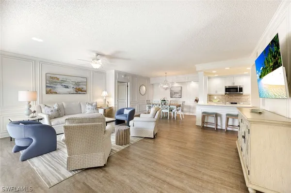 Property Slideshow image 2 of 22 | 797 willowbrook dr 203, Naples, FL, 34108