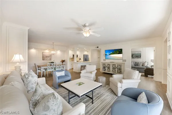 Property Slideshow image 3 of 22 | 797 willowbrook dr 203, Naples, FL, 34108