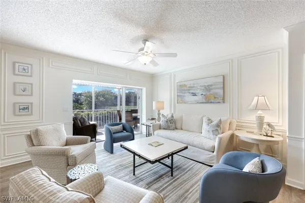 Property Slideshow image 3 of 22 | 797 willowbrook dr 203, Naples, FL, 34108