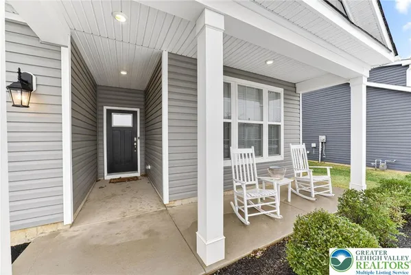 Property Slideshow image 3 of 41 | 7903 keystone dr, Upper Macungie Twp, PA, 18031