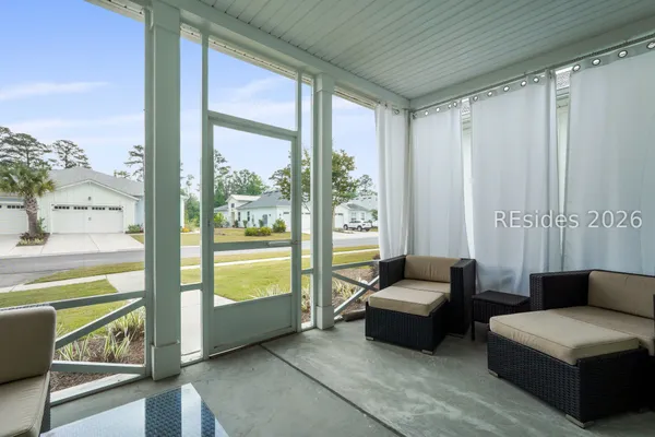 Property Slideshow image 3 of 35 | 220 sandbar ln 101, Hardeeville, SC, 29927