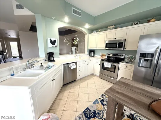 Property Slideshow image 3 of 38 | 10510 amiata way 305, Fort Myers, FL, 33913