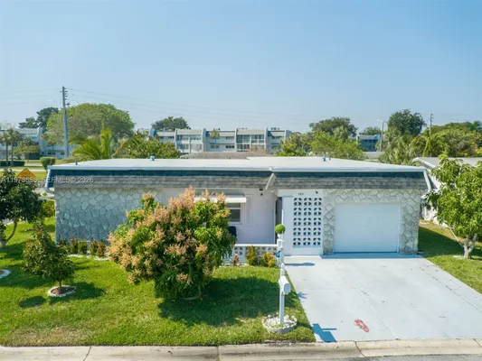 Property Slideshow image 2 of 45 | 995 nw 74th ave, Margate, FL, 33063