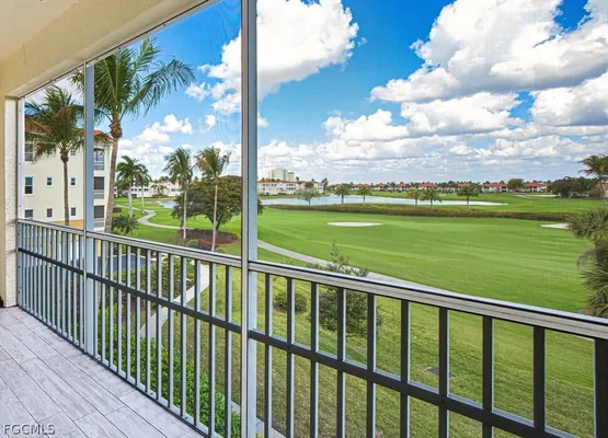 Property Slideshow image 2 of 49 | 11100 harbour yacht ct 43c, Fort Myers, FL, 33908