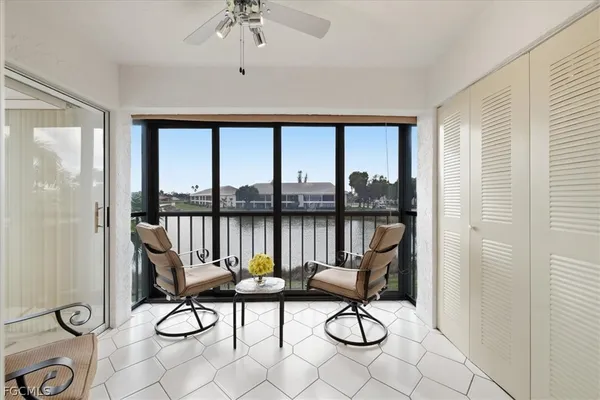 Property Slideshow image 2 of 43 | 13090 white marsh ln 204, Fort Myers, FL, 33912