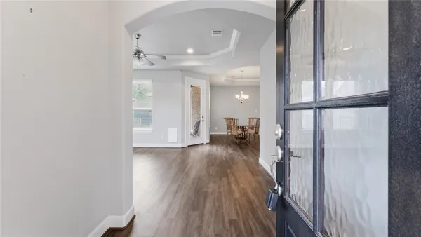 Property Slideshow image 3 of 25 | 12215 forest villas ln, Conroe, TX, 77304