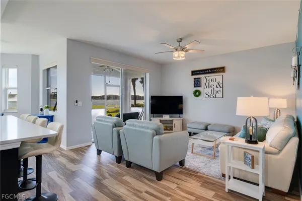 Property Slideshow image 2 of 23 | 8096 queen palm ln 217, Fort Myers, FL, 33966