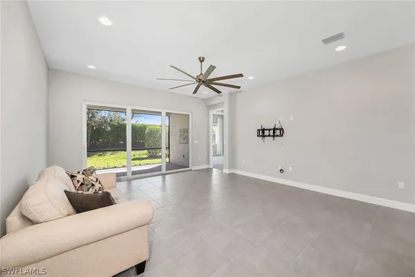Property Slideshow image 2 of 40 | 28616 lobos cir, Bonita Springs, FL, 34135