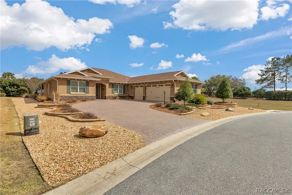 Property Slideshow image 2 of 76 | 9009 sw 89th loop, Ocala, FL, 34481