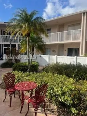 Property Slideshow image 3 of 9 | 7555 trent dr 212, Tamarac, FL, 33321