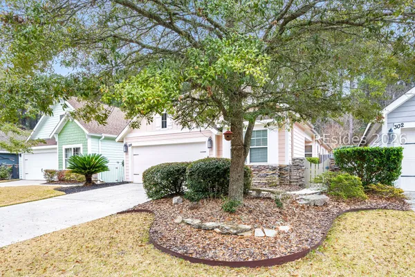 Property Slideshow image 3 of 54 | 304 hampton lake xing, Bluffton, SC, 29910