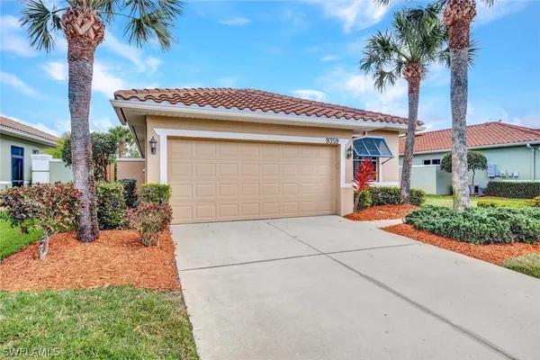 Property Slideshow image 3 of 30 | 9359 trieste dr, Fort Myers, FL, 33913