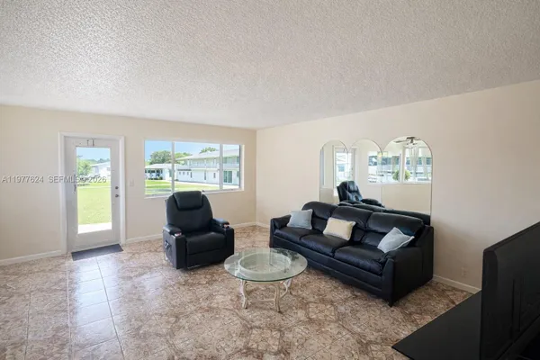 Property Slideshow image 3 of 10 | 264 norwich k 264, West Palm Beach, FL, 33417
