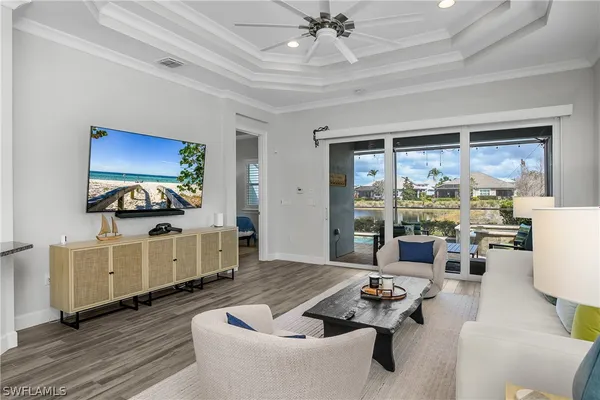 Property Slideshow image 2 of 50 | 6907 cay ct, Naples, FL, 34113