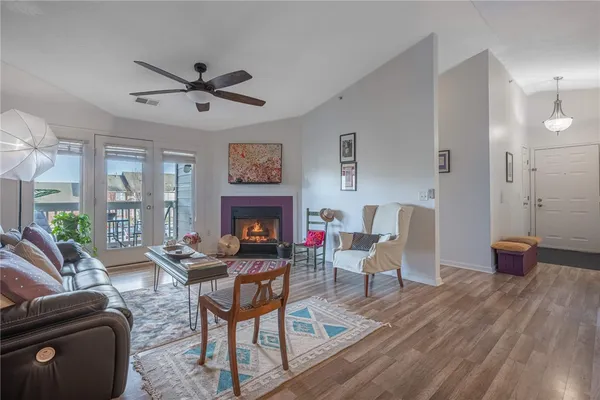 Property Slideshow image 2 of 39 | 1800 waterstone 207, Miamisburg, OH, 45342