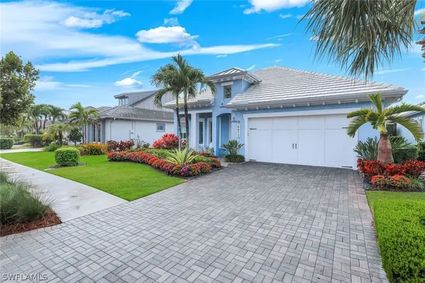 Property Slideshow image 3 of 39 | 6475 warwick ave, Naples, FL, 34113
