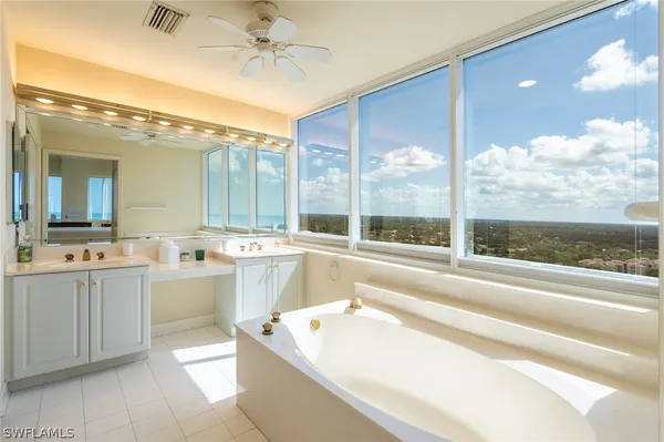 Property Slideshow image 3 of 11 | 6825 grenadier blvd ph 1, Naples, FL, 34108