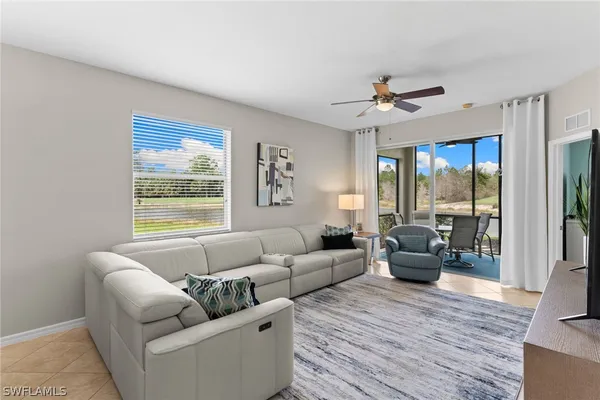 Property Slideshow image 2 of 38 | 10329 heritage bay blvd 1611, Naples, FL, 34120