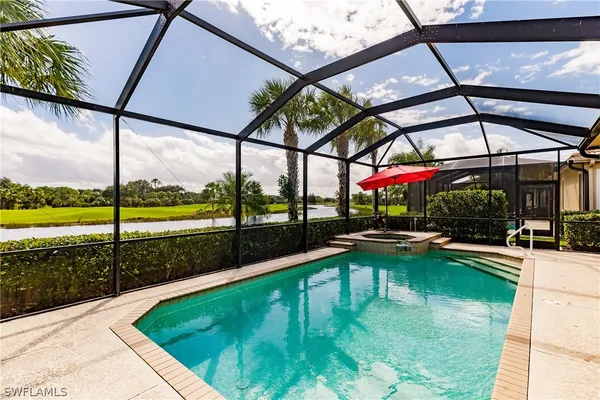 Property Slideshow image 3 of 50 | 10381 heritage bay blvd, Naples, FL, 34120