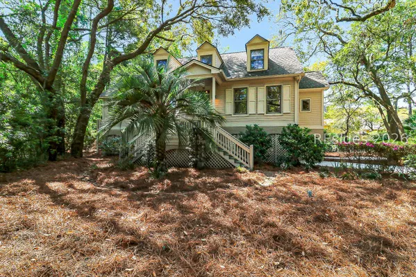 Property Slideshow image 2 of 65 | 19 salt wind way, Hilton Head Island, SC, 29926