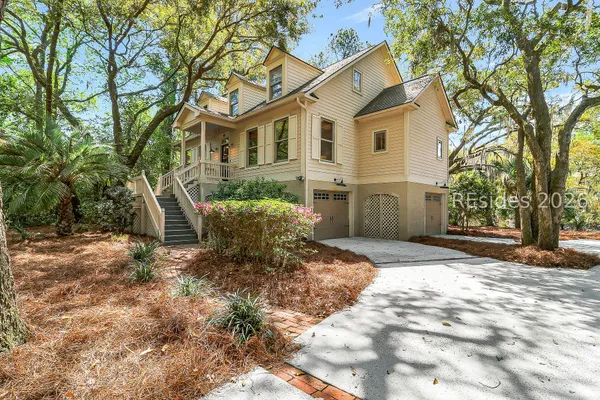 Property Slideshow image 3 of 65 | 19 salt wind way, Hilton Head Island, SC, 29926