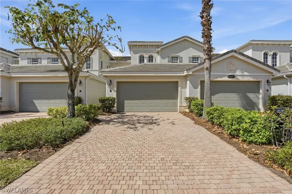 Property Slideshow image 2 of 48 | 9263 museo cir 103, Naples, FL, 34114