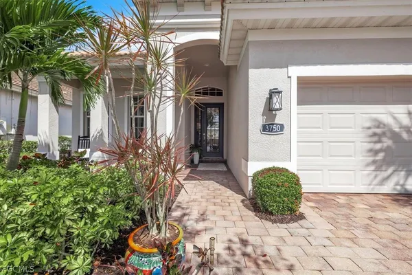 Property Slideshow image 3 of 50 | 3750 lakeview isle ct, Fort Myers, FL, 33905