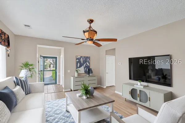 Property Slideshow image 2 of 27 | 20 darby creek ct, Bluffton, SC, 29909
