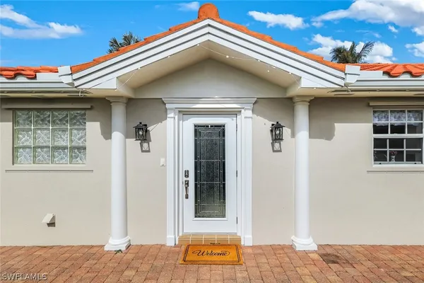 Property Slideshow image 3 of 50 | 4272 redonda ln, Naples, FL, 34119